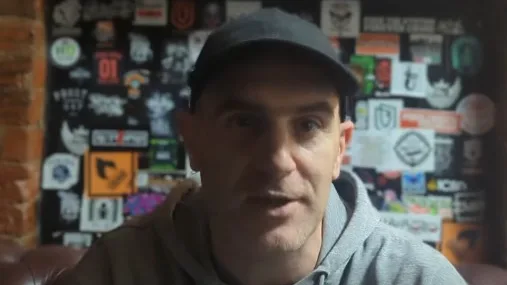 Rap w słusznej sprawie. Profus nawinął 16 wersów dla walczącej z chorobą Nikoli